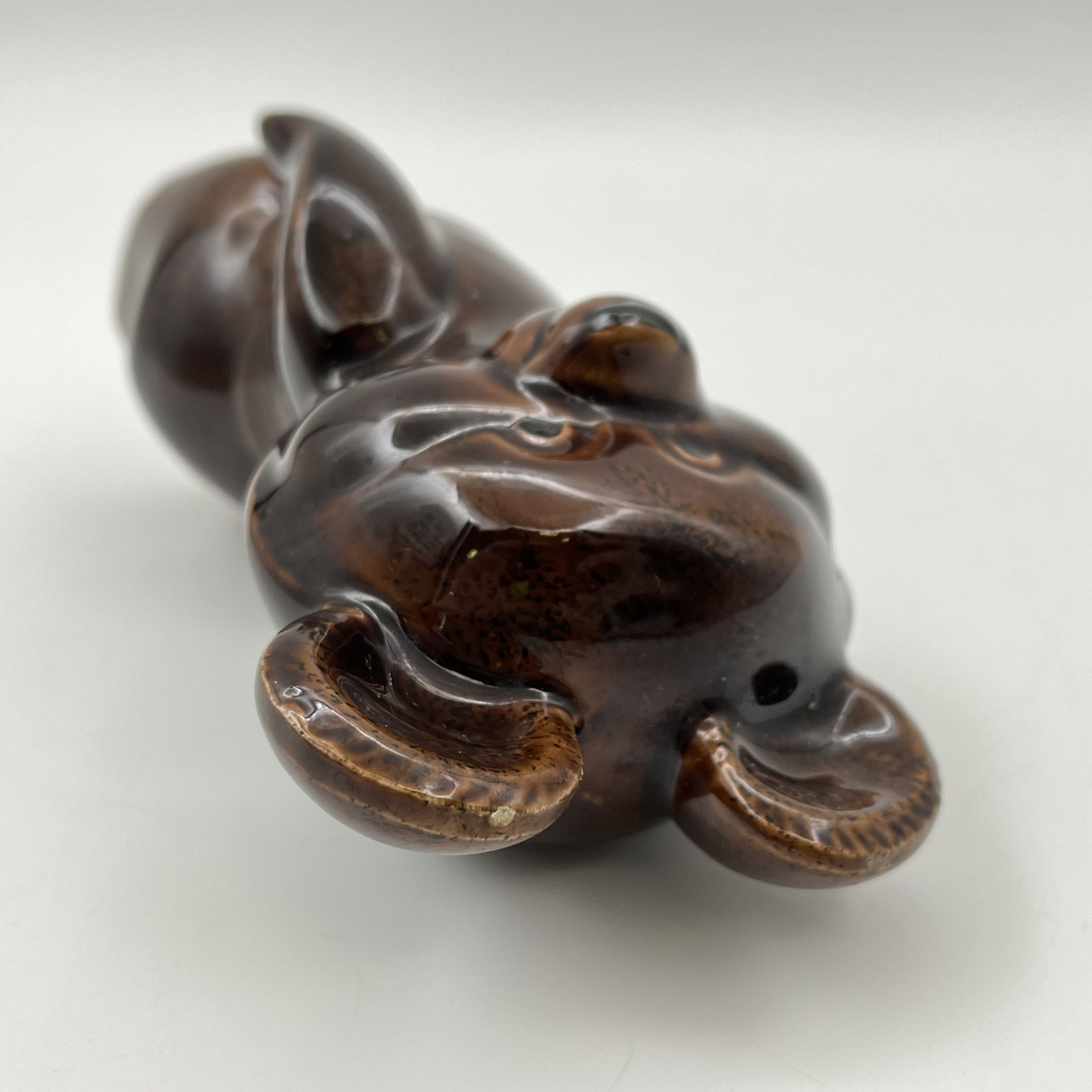 Статуэтка "Мишка олимпийский", фаянс, глазурь, Конаковский фаянсовый завод им. М.И. Калинина (ЗиК Конаково), СССР, 1980 г.