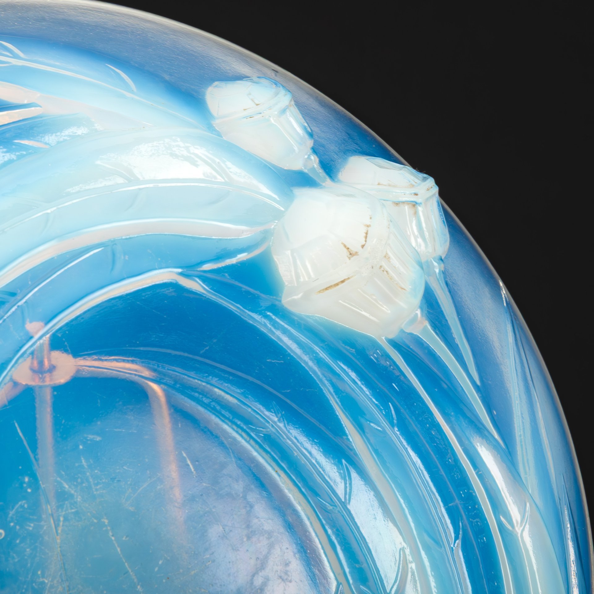 Ваза-конфетница с цветочным декором, фирма "Etling", стекло, пресс, Франция, 1930-1950 гг.