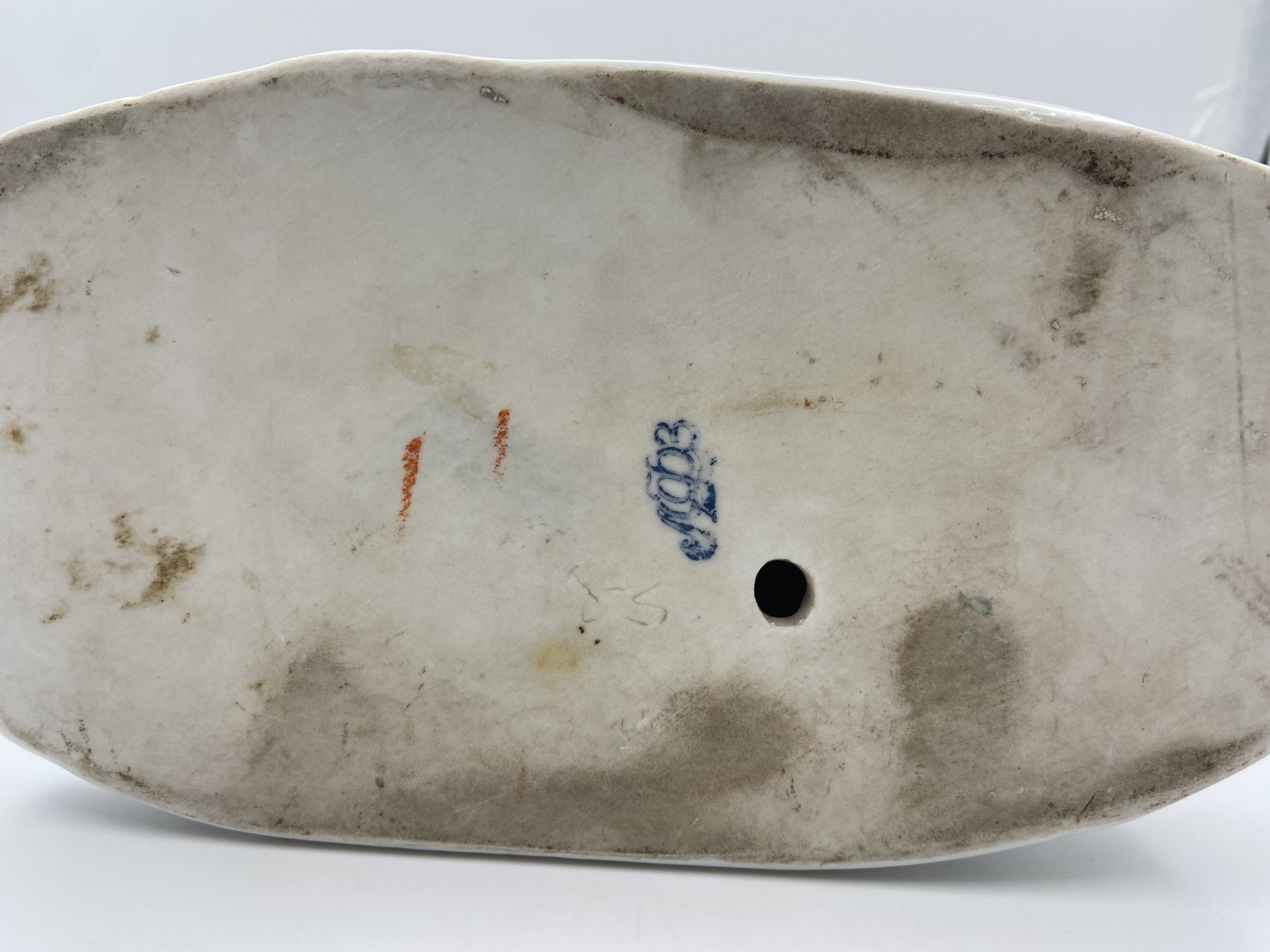 Статуэтка "Лось", скульптор Б.Я. Воробьёв, фарфор, Ленинградский фарфоровый завод (ЛФЗ), СССР, 1950-1960 гг.