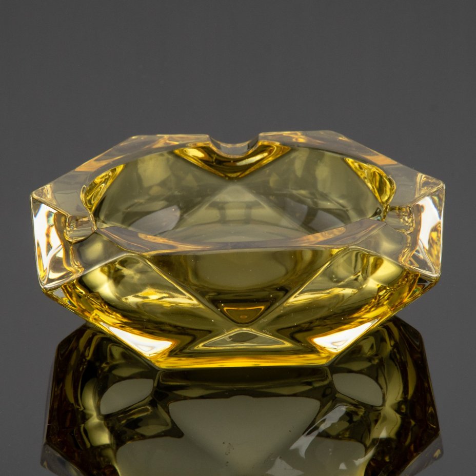 Шестиугольная граненая пепельница, цветное стекло, Murano, Италия, 1950-1980 гг., Murano