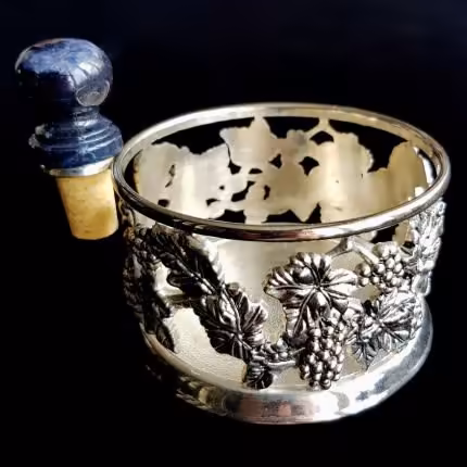 Подставка под бутылку