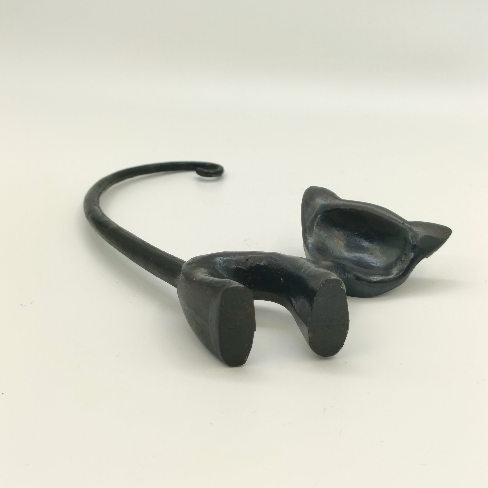 Статуэтка "Чёрный кот", металл, литье, СССР, 1970-1990 гг.