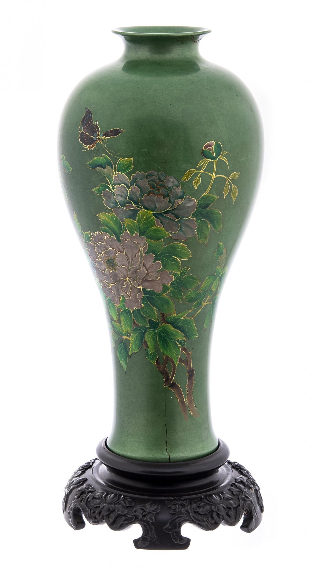 Ваза с изображением пионов, дерево, эмаль, Китай, 1940-1960 гг.