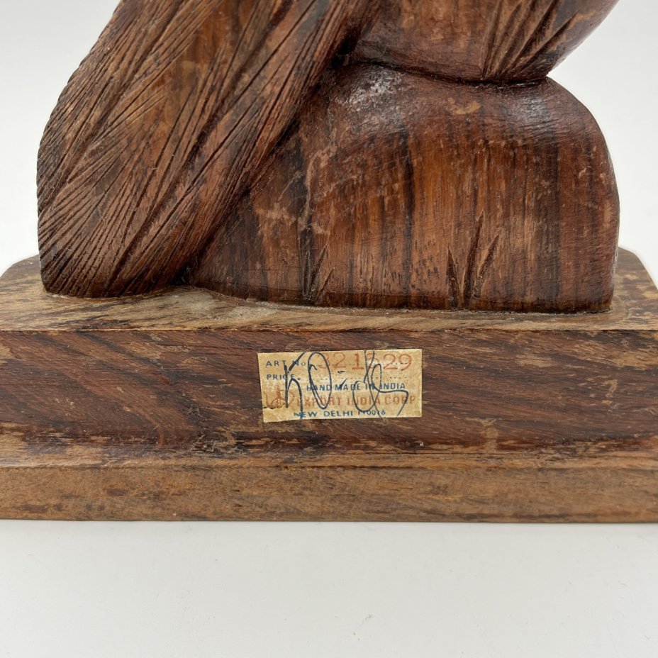 Статуэтка "Сарасвати" (богиня мудрости, знания, искусства, красоты и красноречия в индуизме и буддизме)