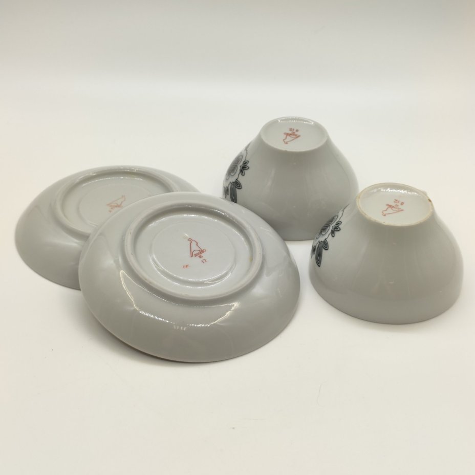 Набор из 2-х чайных пар с цветочным декором, фарфор, деколь, золочение, Дулевский фарфоровый завод (Дулёво), Россия, 1968-1991 гг.