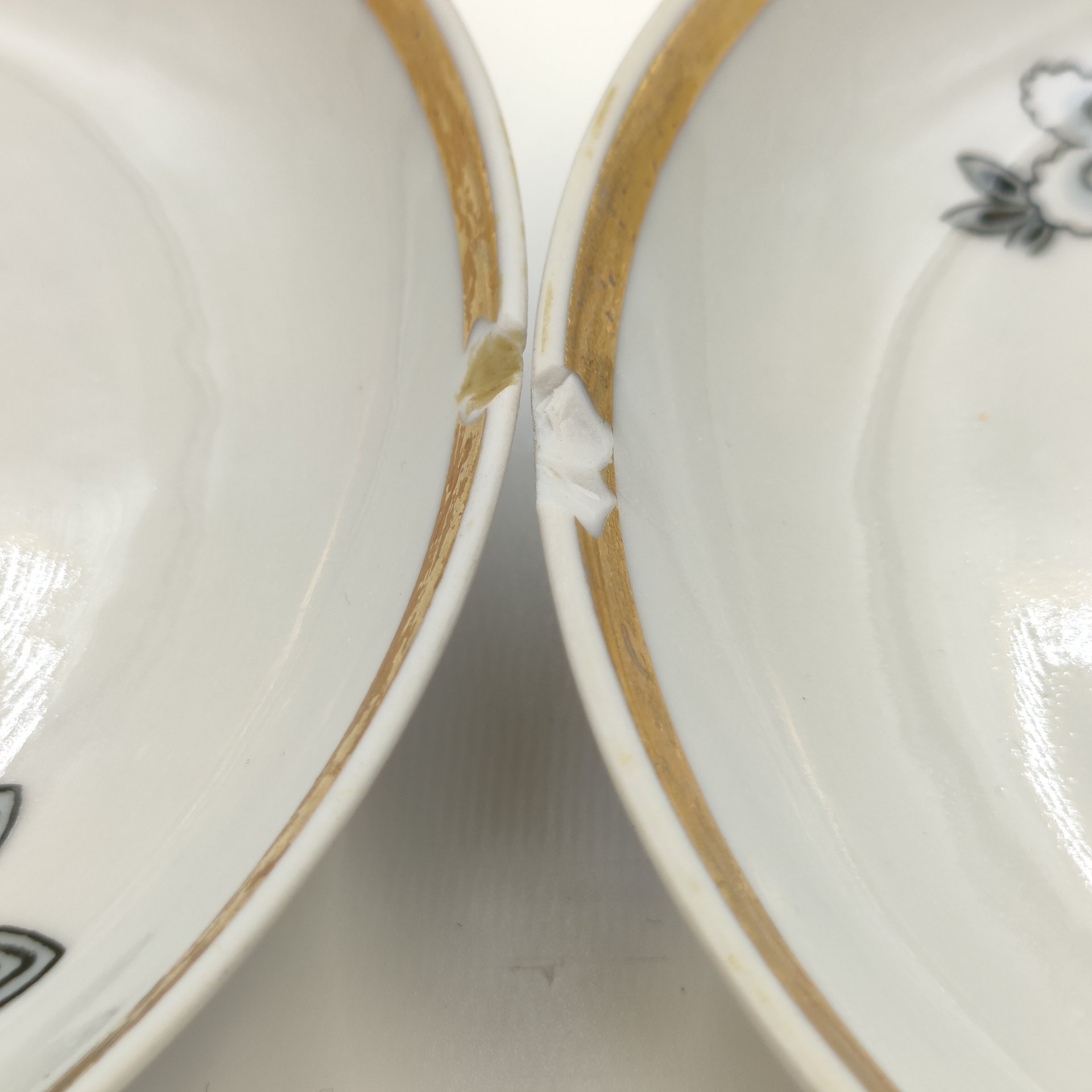 Набор из 2-х чайных пар с цветочным декором, фарфор, деколь, золочение, Дулевский фарфоровый завод (Дулёво), Россия, 1968-1991 гг.