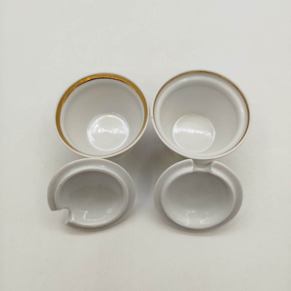 Набор из двух солонок(горчичниц) с цветочным декором, фарфор, деколь, золочение, Дулевский фарфоровый завод (Дулёво), СССР, 1968-1991 гг.