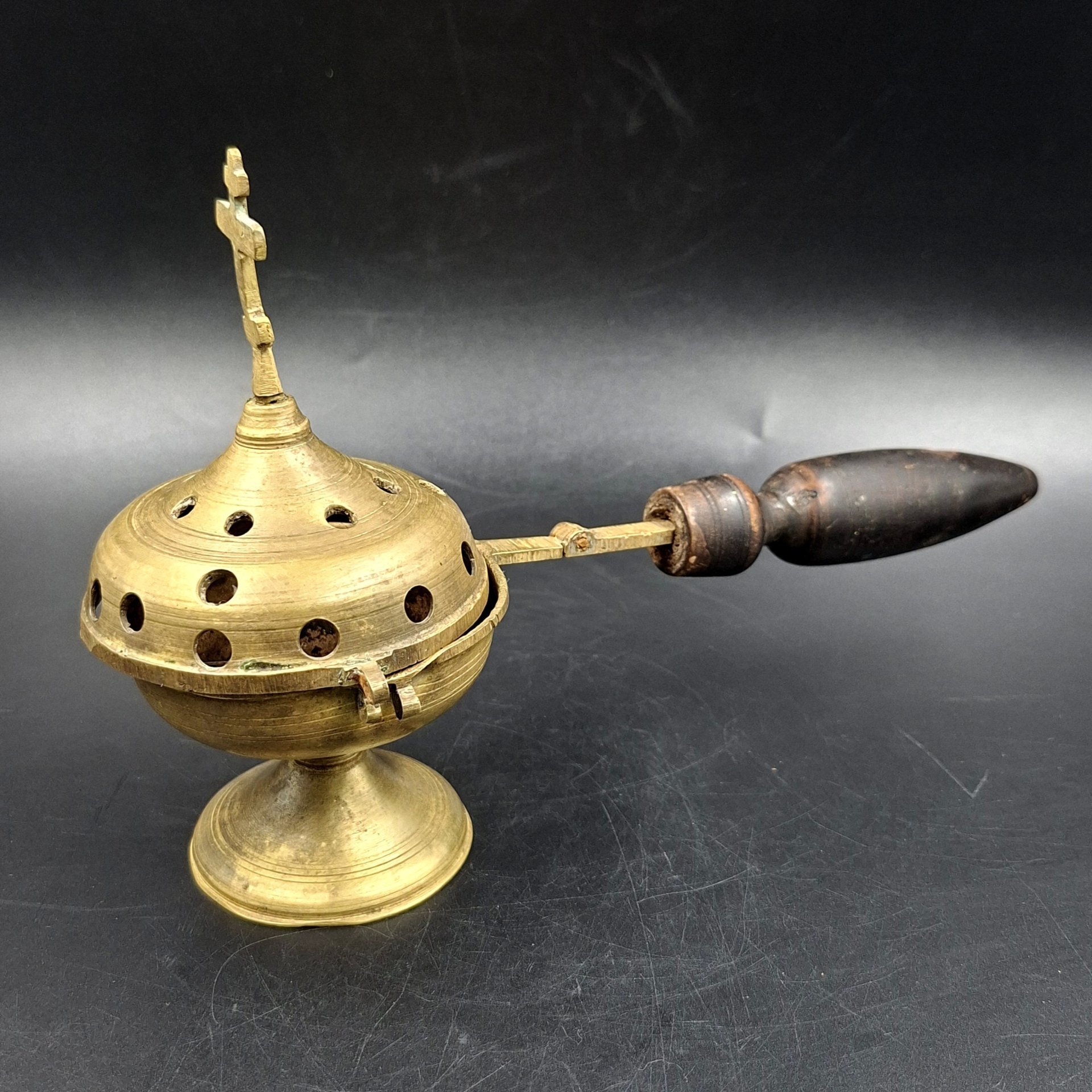 Кацея (кадило с ручкой)