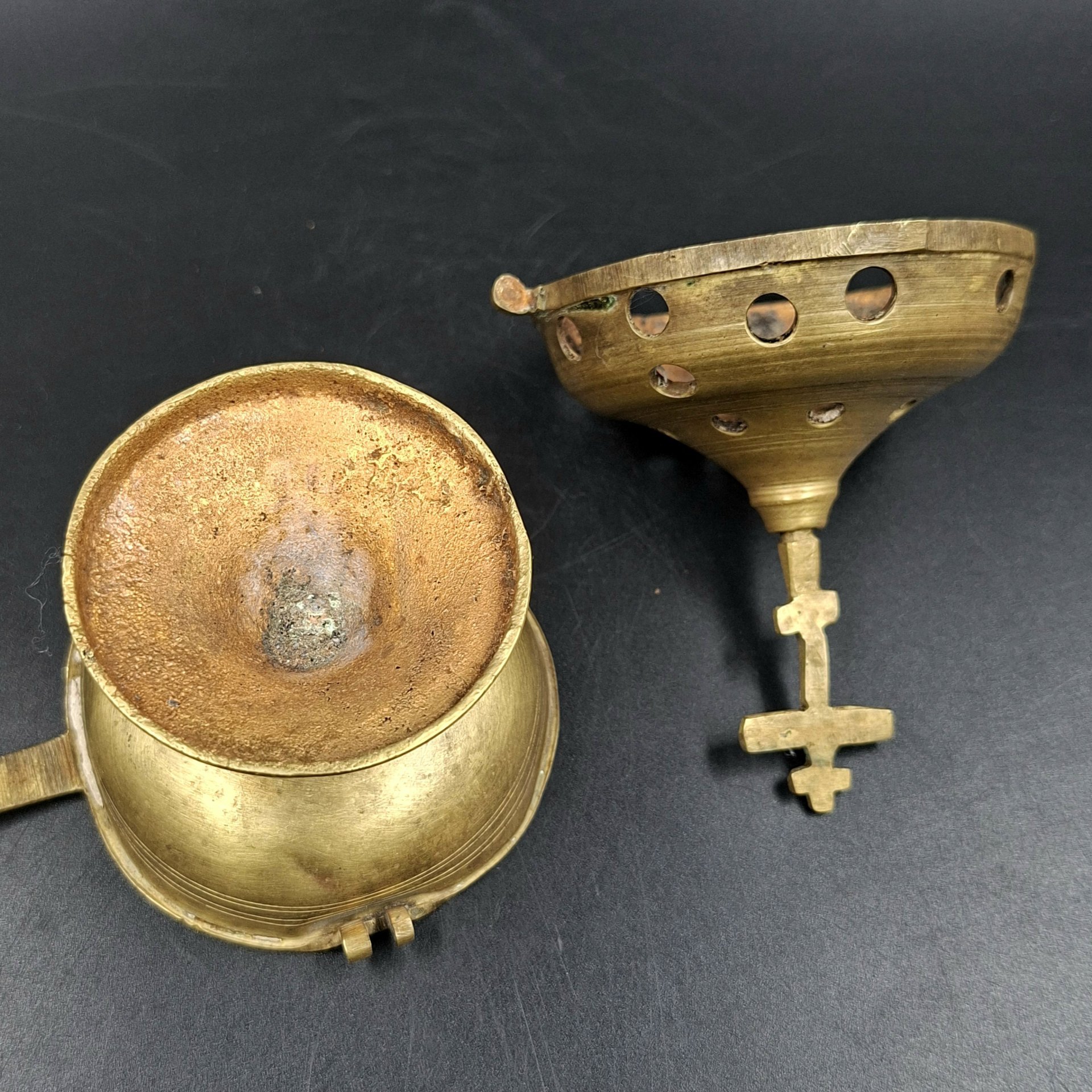 Кацея (кадило с ручкой)