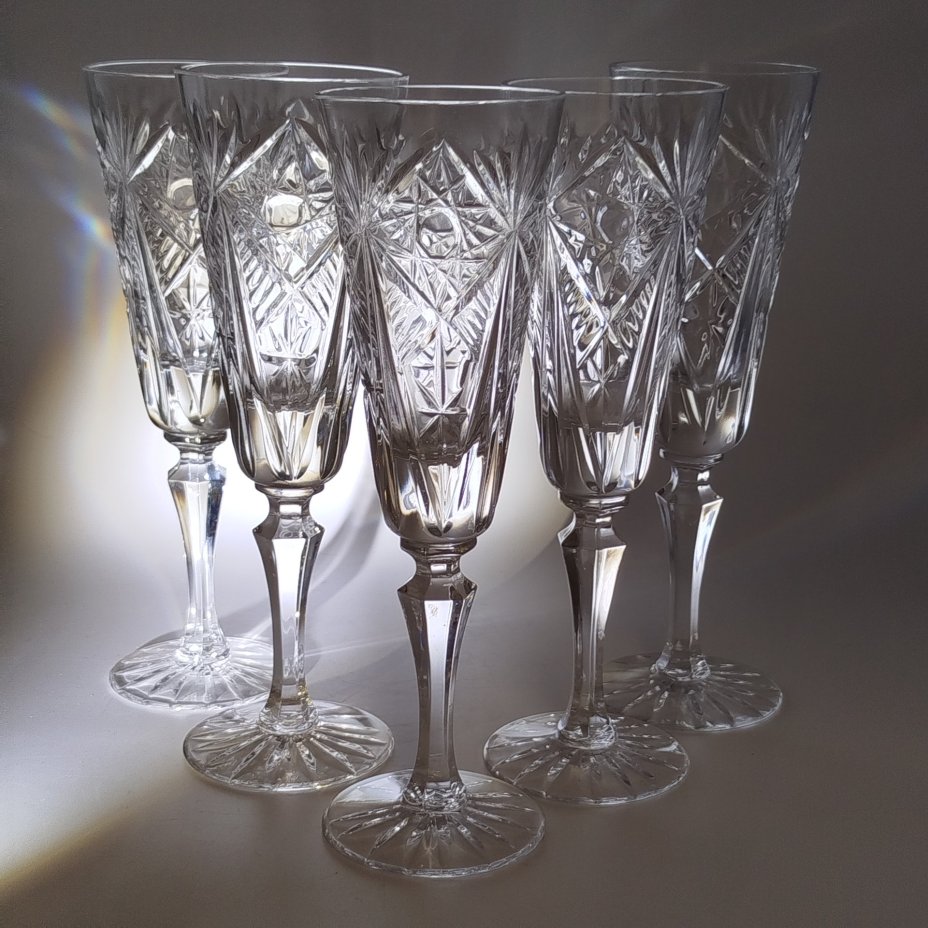Набор из 5-ти крупных бокалов с резным геометрическим декором, хрусталь, алмазная грань, Россия, 1980-2000 гг.
