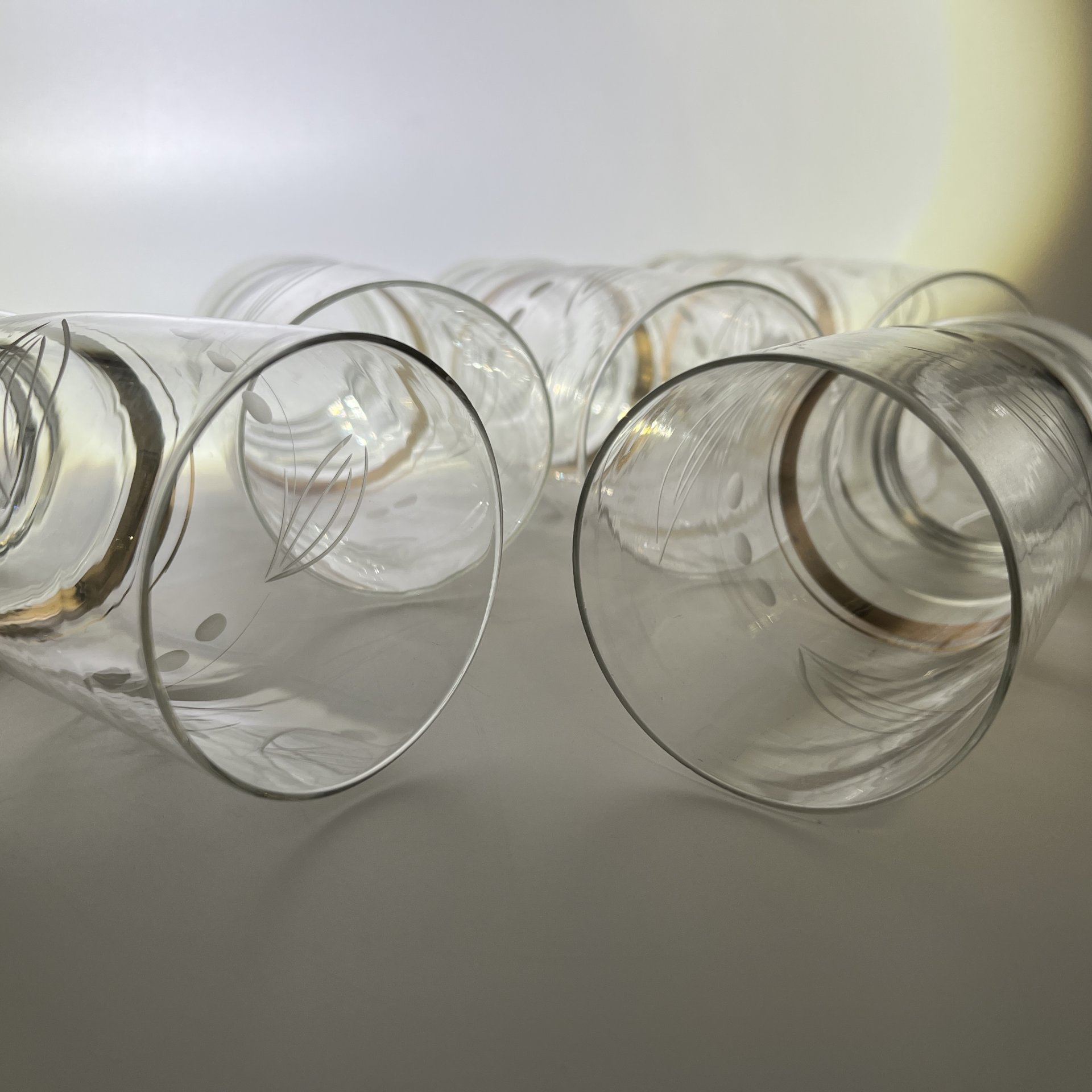 Набор из 5-ти стаканов, украшенных растительным декором, стекло, золочение, СССР, 1970-1990 гг.