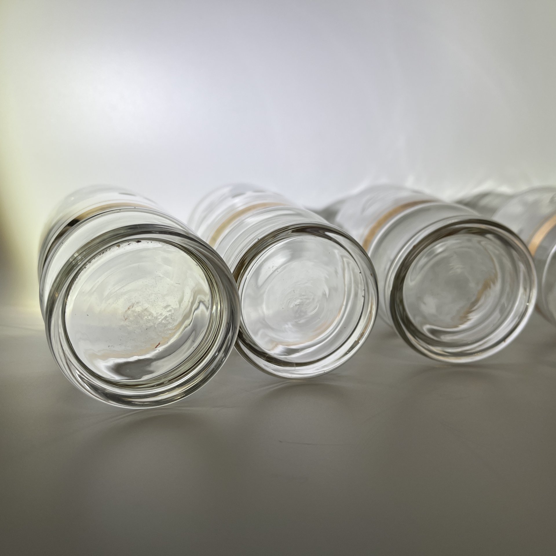 Набор из 5-ти стаканов, украшенных растительным декором, стекло, золочение, СССР, 1970-1990 гг.