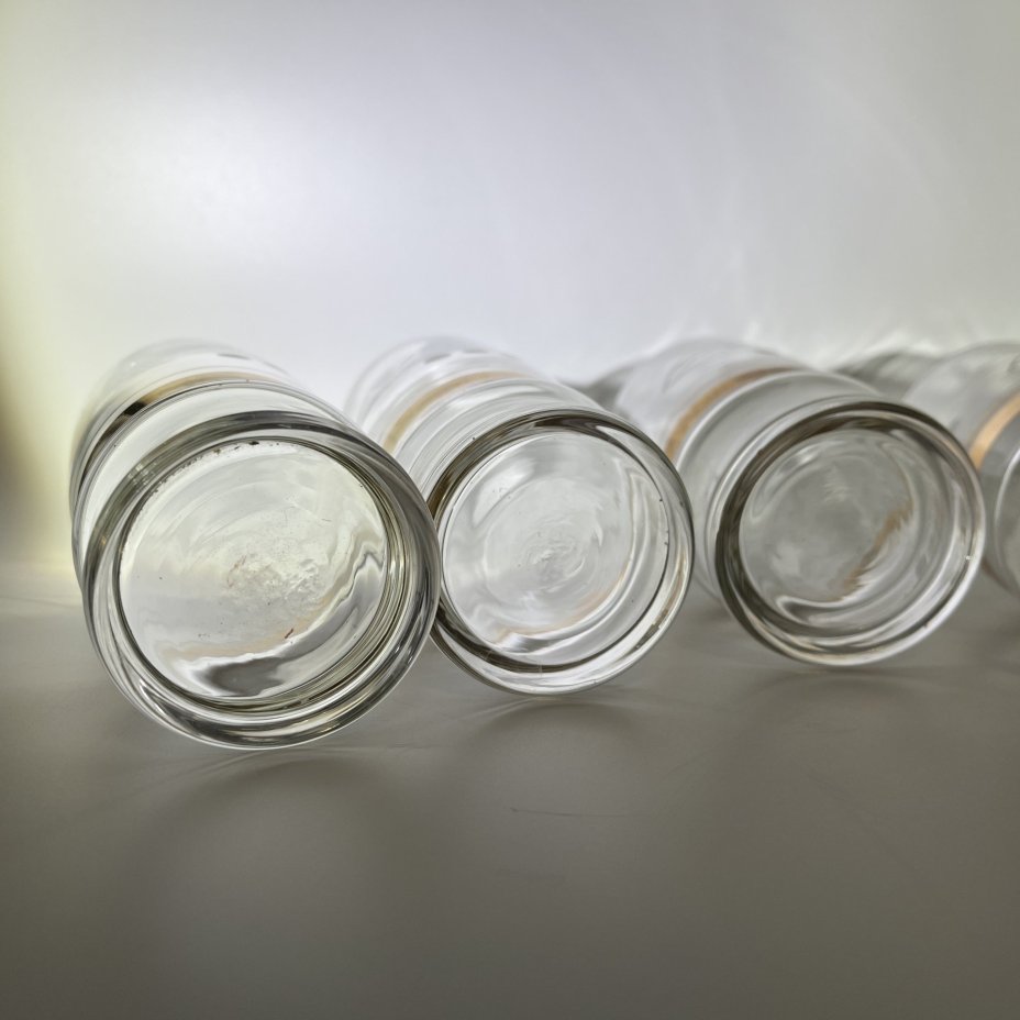 Набор из 5-ти стаканов, украшенных растительным декором