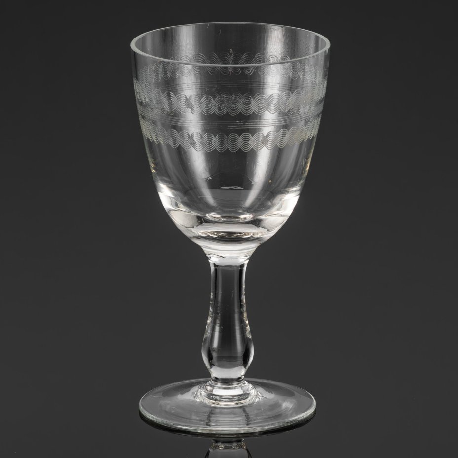 Бокал с орнаментальным декором, стекло, выдувание, травление, Акционерное общество Мальцовских заводов, Российская империя, 1900-1930 гг.
