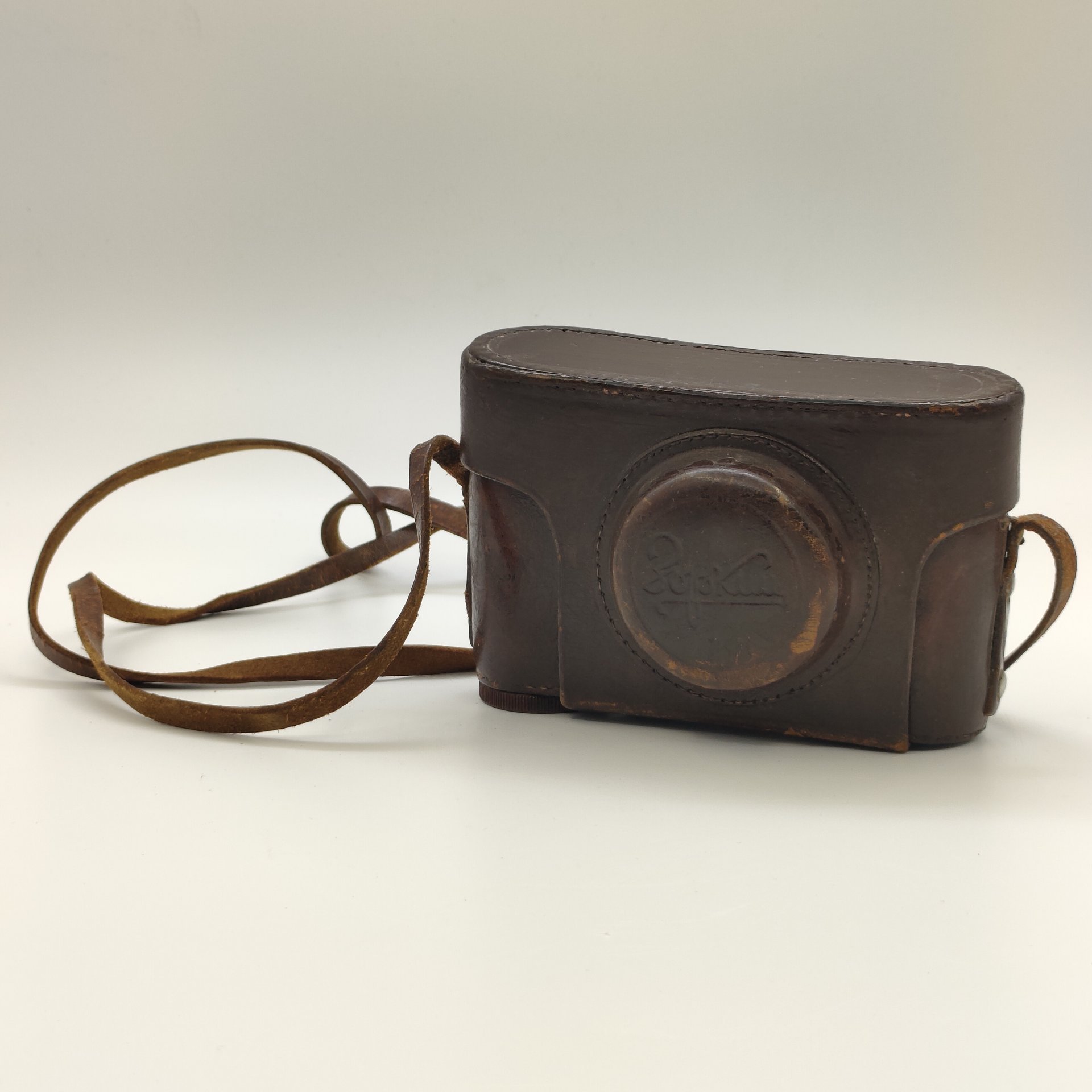 Фотоаппарат "Зоркий" с объективом "Индустар-50" в оригинальном кофре, металл, стекло, пластик, кожа, Красногорский механический завод (КМЗ), СССР, 1948-1956 гг.