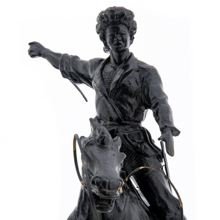 Статуэтка "Салават Юлаев", чугун, крашение, скульптуp А. Панов, СССР, 1970-1980 гг.