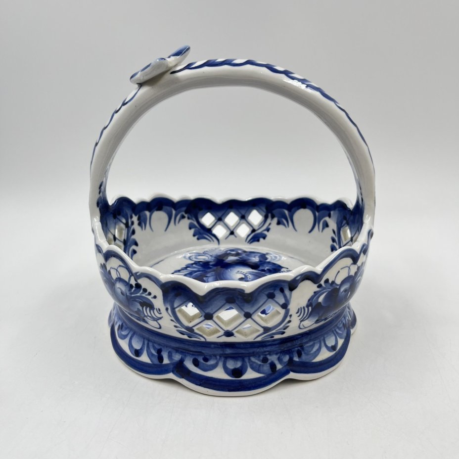Конфетница "Корзинка", Гжель, авт. М. Пулемётов