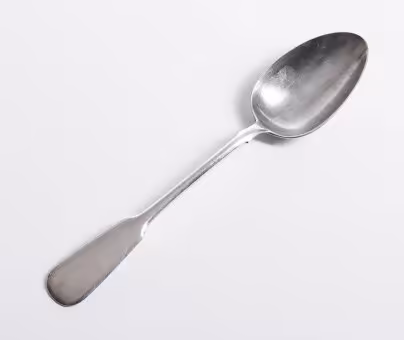Ложка столовая лаконичной формы, серебро 84 пр., мастер С.К., Российская Империя, 1908-1917 гг.