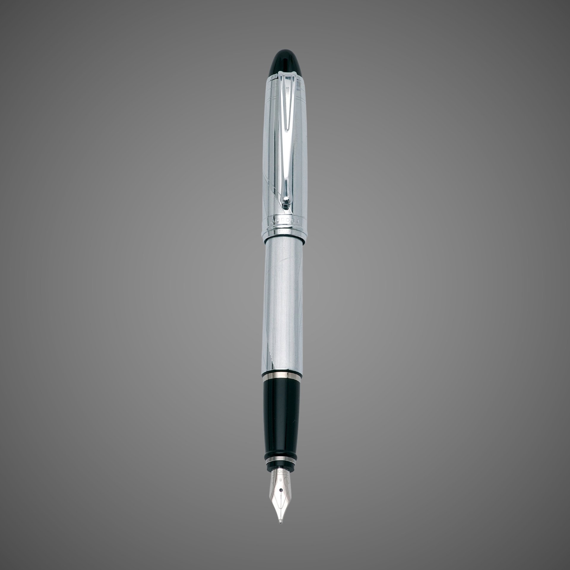 Перьевая ручка Aurora Ipsilon Design Chrome CT, перо - F, в подарочной коробке, Металлы: хром