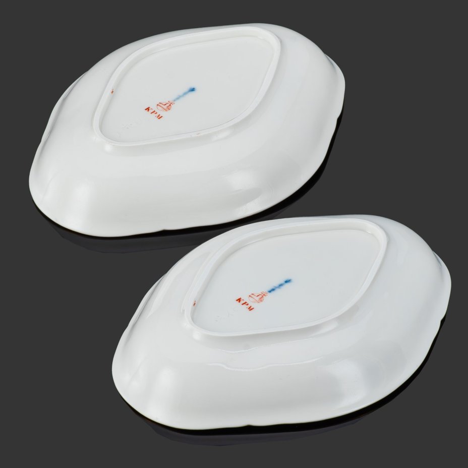 Набор из двух розеток для сервировки с декором в виде короны, фарфор, роспись, золочение, KPM (Königliche Porzellan-Manufaktur), Германия, 1870-1890 гг.