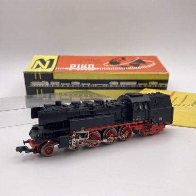 Модель железнодорожная, паровоз "BR 65 5/4103" в оригинальной коробке с инструкцией, металл, пластик, картон, печать, бумага, Piko, ГДР, 1970-1989 гг., Piko