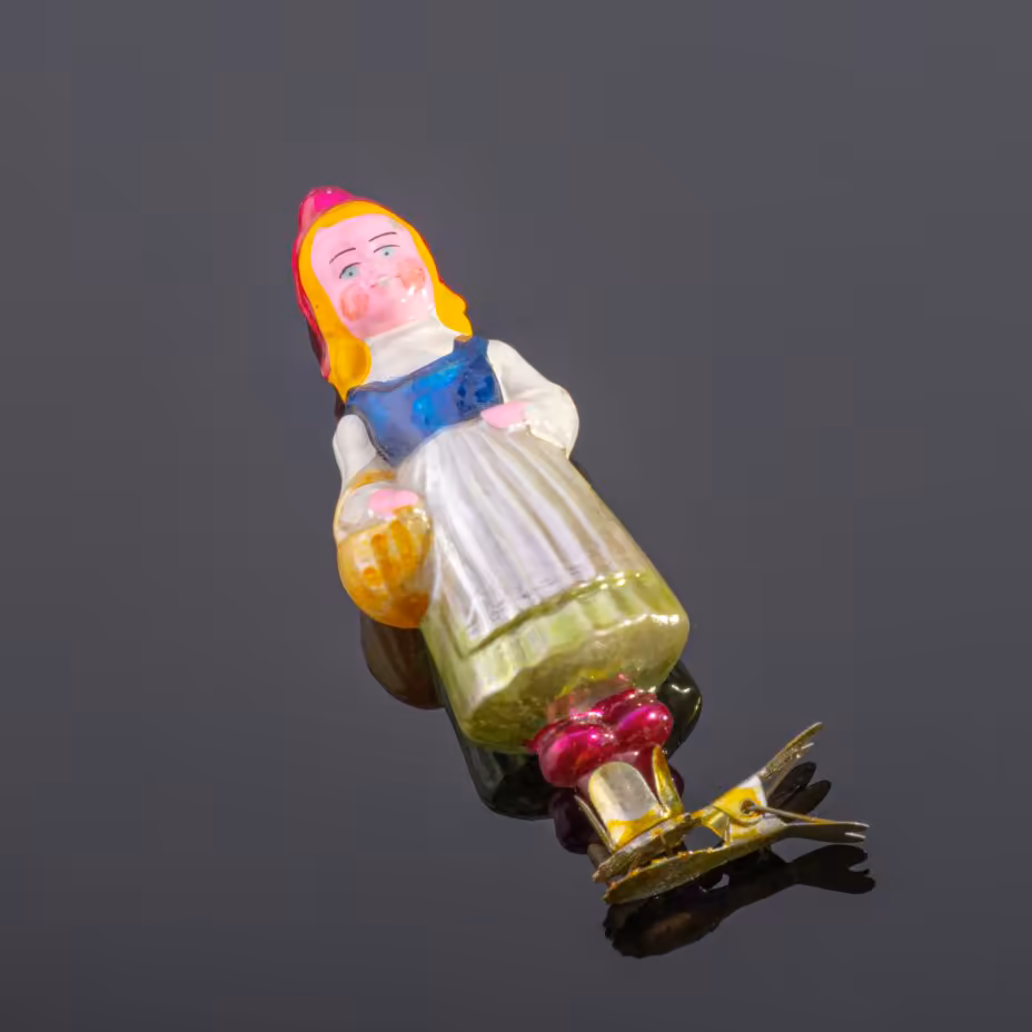 Винтажная елочная игрушка СССР "Красная Шапочка" на прищепке
