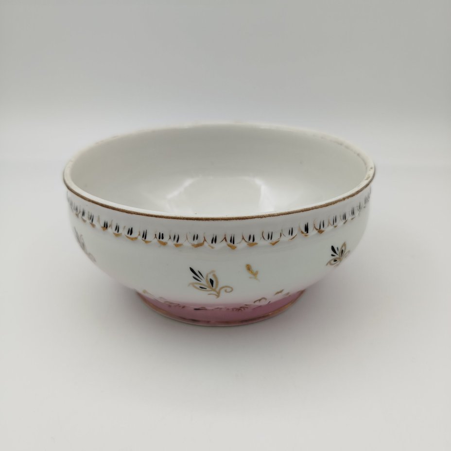 Капельник розового оттенка из сервиза "Барбарис", фарфор, роспись, золочение, Дмитровский фарфоровый завод (ДФЗ Вербилки), СССР, 1960-1980 гг.