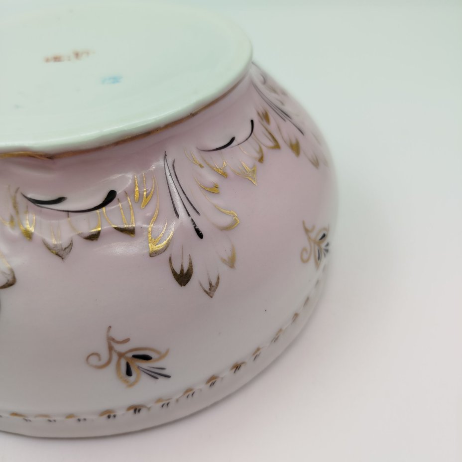 Капельник розового оттенка из сервиза "Барбарис", фарфор, роспись, золочение, Дмитровский фарфоровый завод (ДФЗ Вербилки), СССР, 1960-1980 гг.