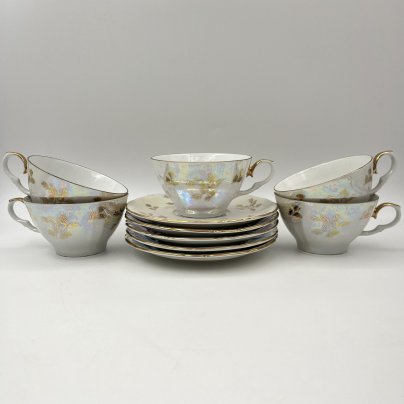 Набор чайных пар с цветочным декором на 5 персон
