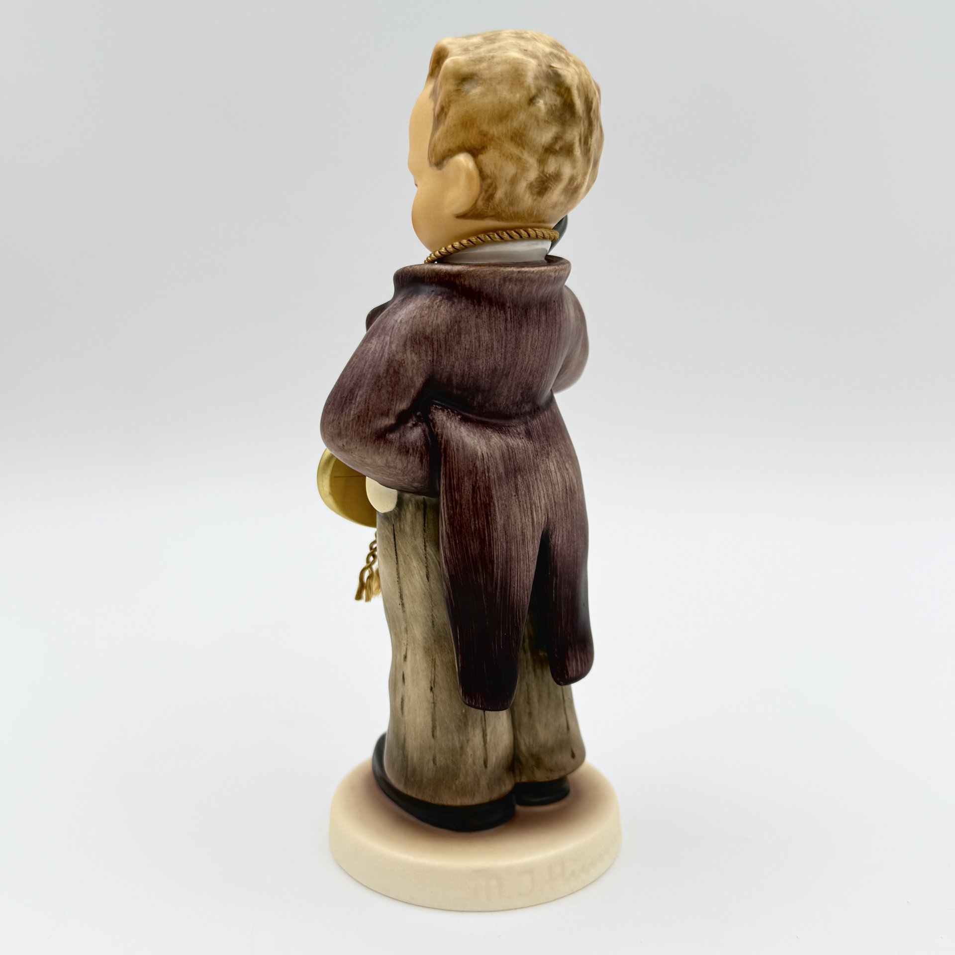 Статуэтка "Секретарь" ("Chef Hello"), фарфор, роспись, Goebel Hummel, Германия, 2001 г., Goebel Hummel