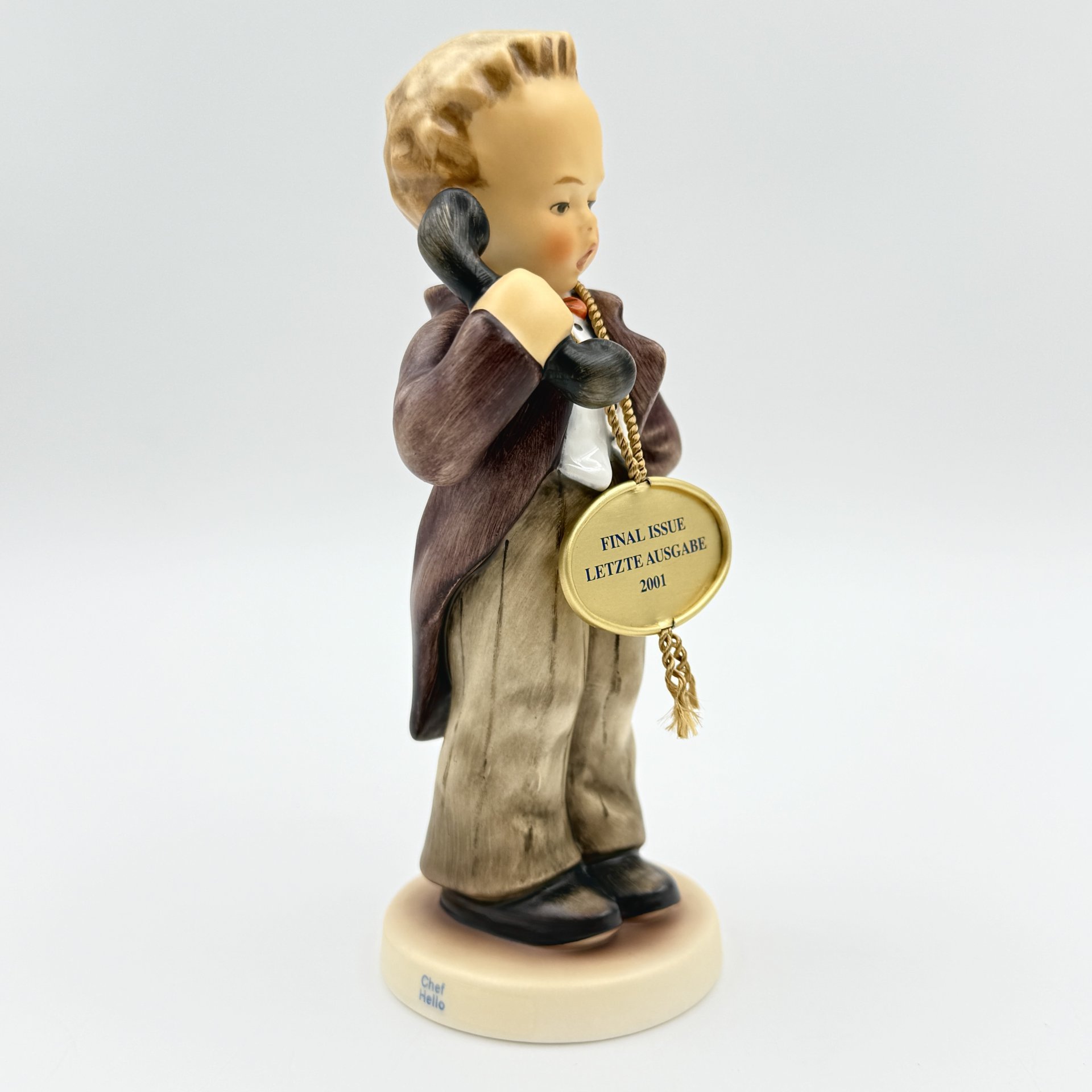 Статуэтка "Секретарь" ("Chef Hello"), фарфор, роспись, Goebel Hummel, Германия, 2001 г., Goebel Hummel