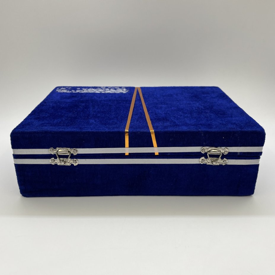 Набор бокалов и рюмок для крепких напитков из натурального камня (5 шт., в подборе), в оригинальной коробке, оникс