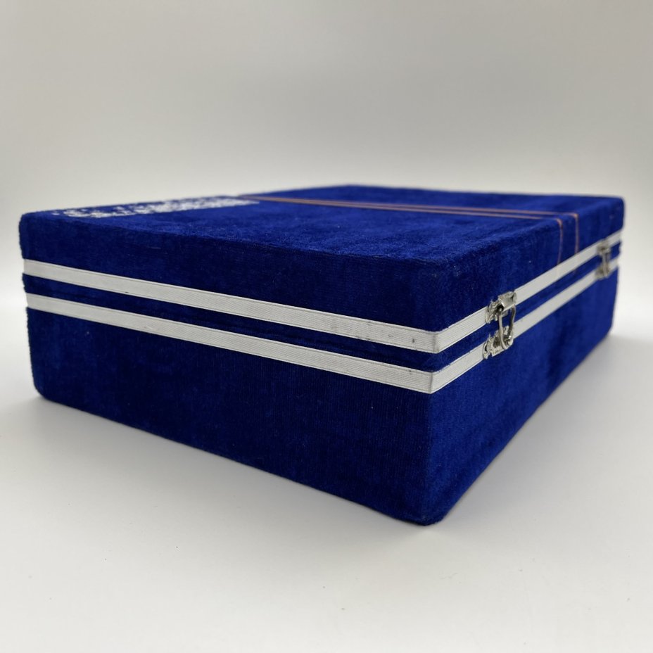 Набор бокалов и рюмок для крепких напитков из натурального камня (5 шт., в подборе), в оригинальной коробке, оникс