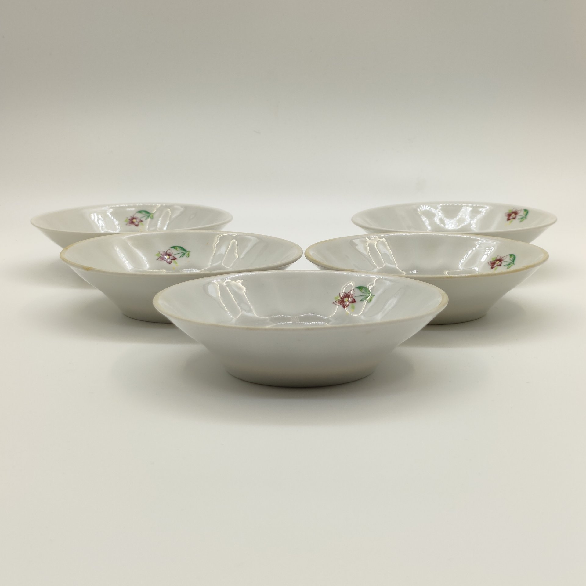 Набор из 5-ти розеток с цветочным декором, фарфор, деколь, Добрушский фарфоровый завод, СССР, 1978-1991 гг.