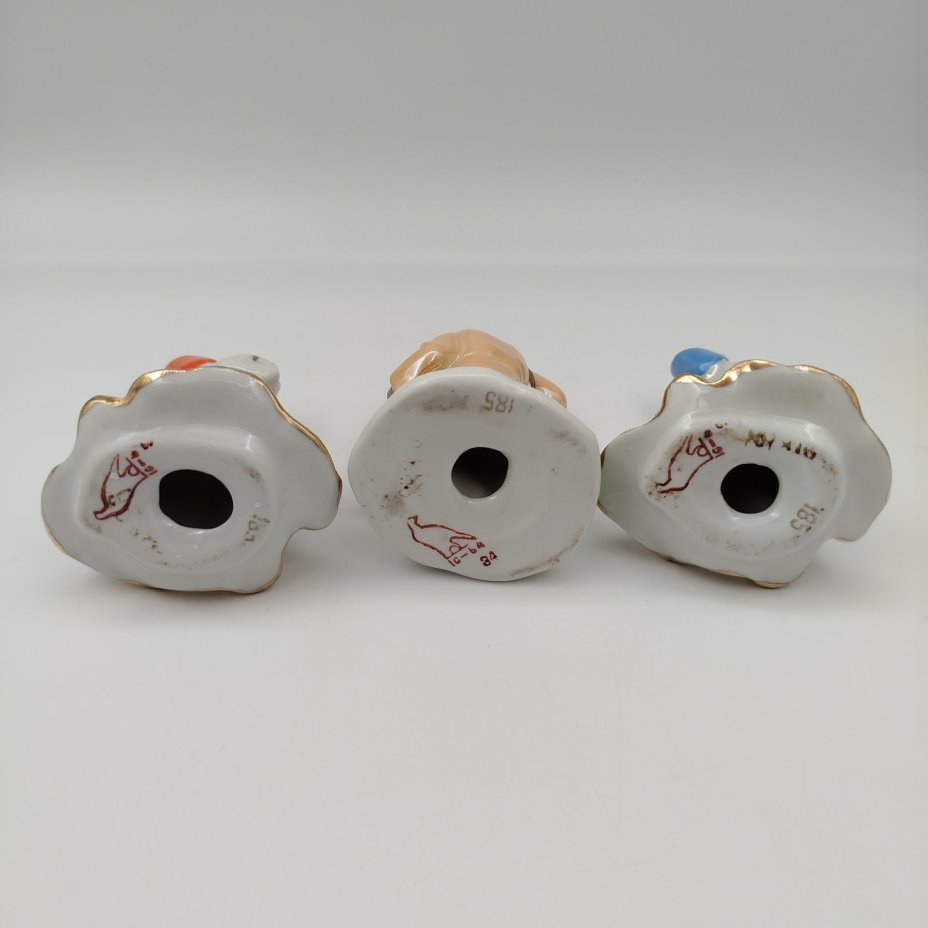 Скульптурная композиция из 3-х статуэток "Русский перепляс", автор А.Д. Бржезицкая, фарфор, роспись, люстр, золочение, Дулевский фарфоровый завод (Дулёво), СССР, 1964 г.