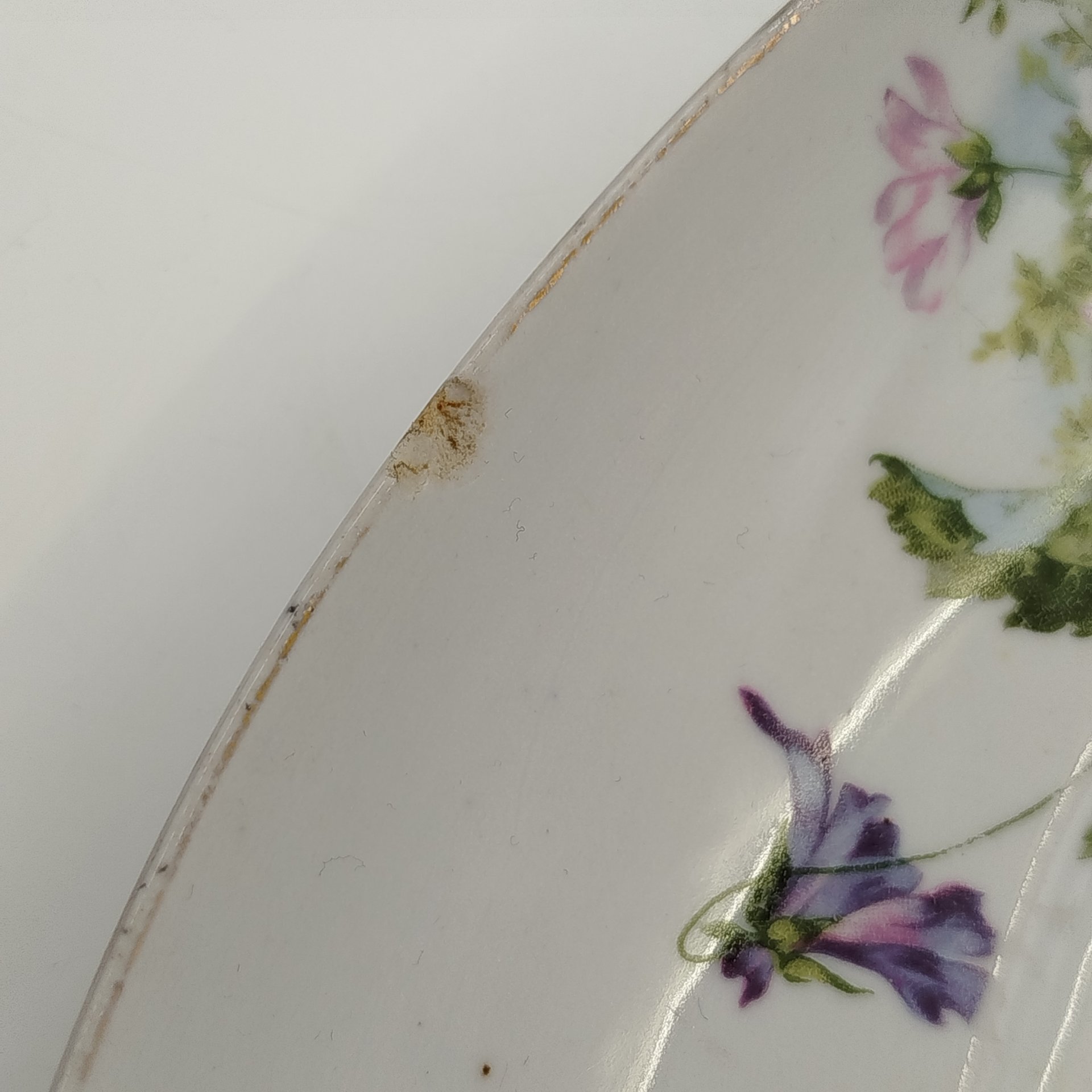 Террина/супница на подставке (для подачи горячих блюд) с цветочным декором, фарфор, деколь, золочение, Российская империя, 1890-1917 гг.