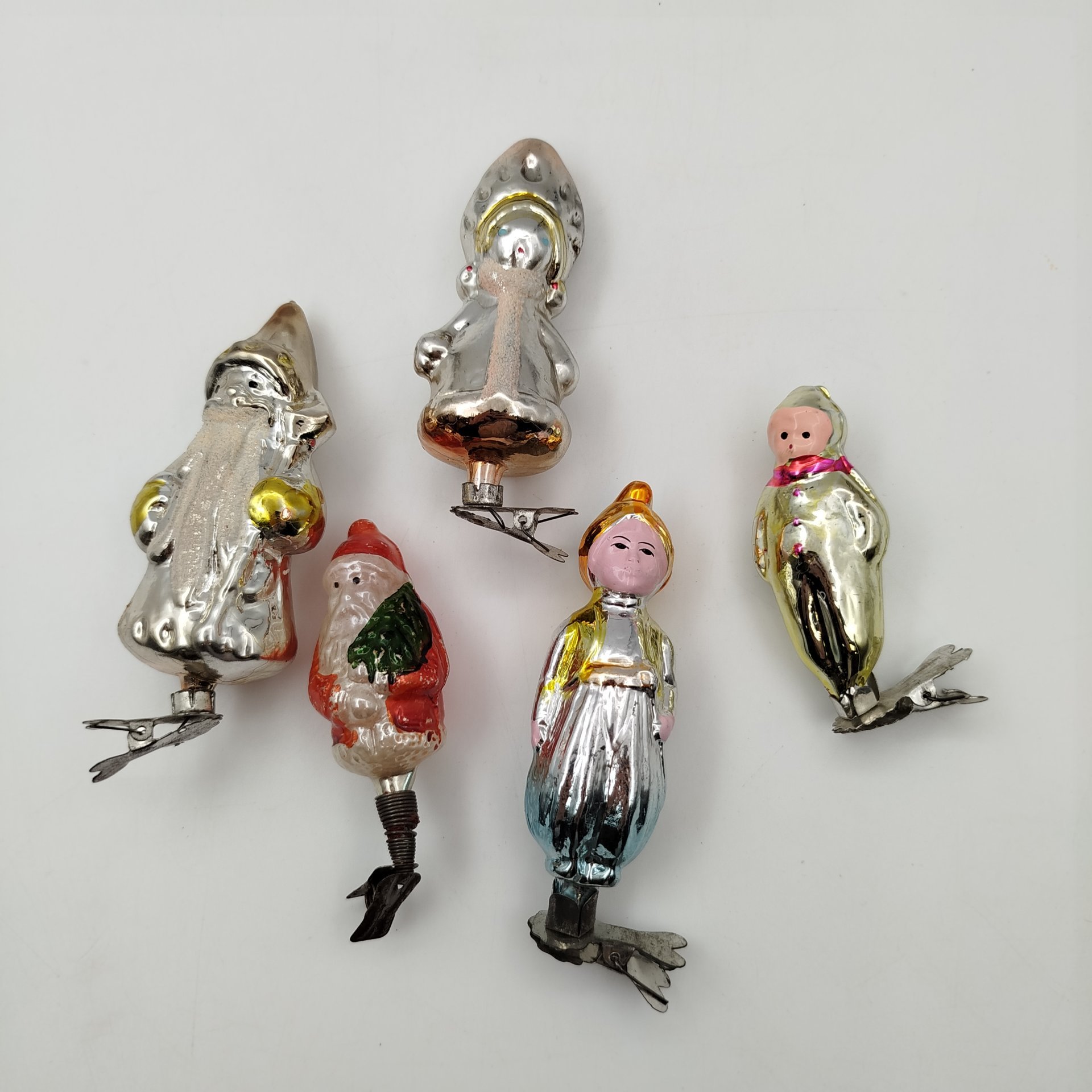 Набор из пяти антропоморфных ёлочных игрушек на прищепках (в подборе)