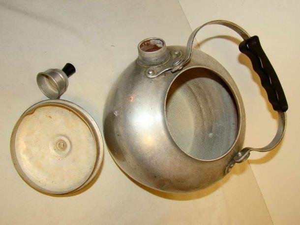 Чайник со свистком