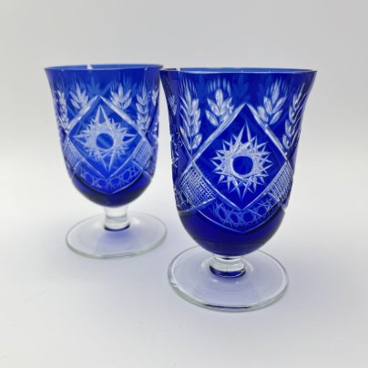 Пара бокалов на ножках с декором в виде колосков, стекло, нацвет, алмазная грань, Дятьковский хрустальный завод, СССР, 1960-1980 гг.