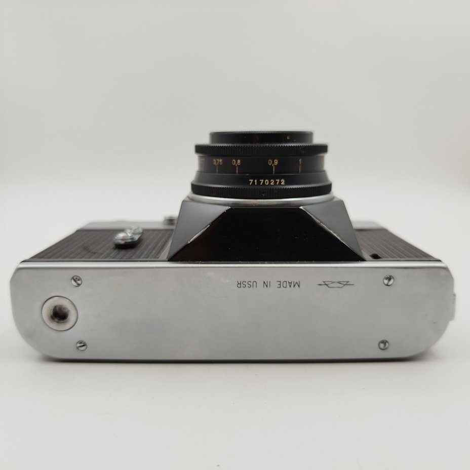 Фотоаппарат "Зенит-В" с объективом "Индустар-50-2" в оригинальном кофре, металл, пластик, кожа, стекло, Красногорский механический завод (КМЗ), Красногорский механический завод (КМЗ)
