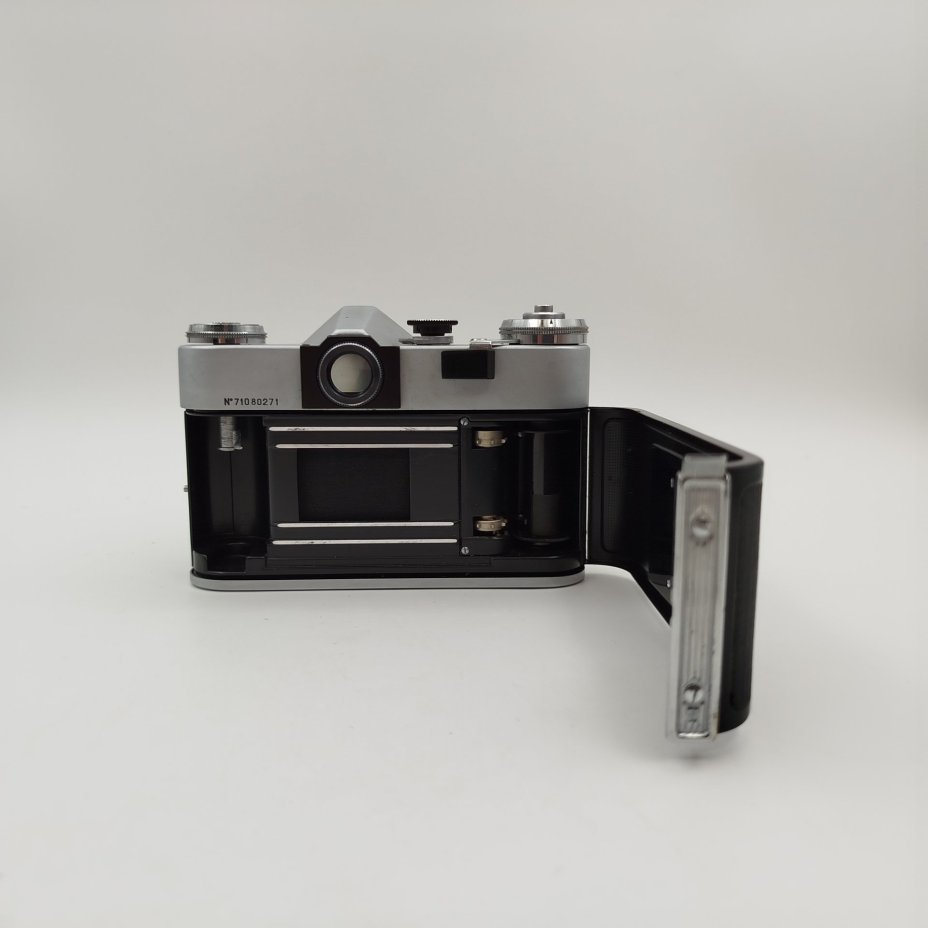 Фотоаппарат "Зенит-В" с объективом "Индустар-50-2" в оригинальном кофре, металл, пластик, кожа, стекло, Красногорский механический завод (КМЗ), Красногорский механический завод (КМЗ)