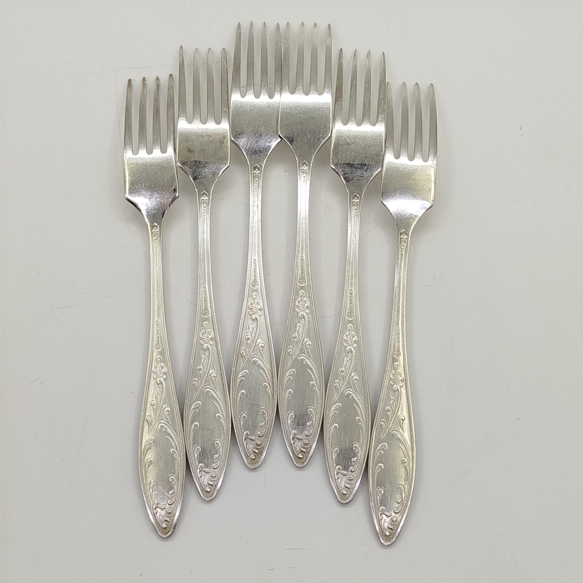 Набор из шести десертных вилок "Пламя"