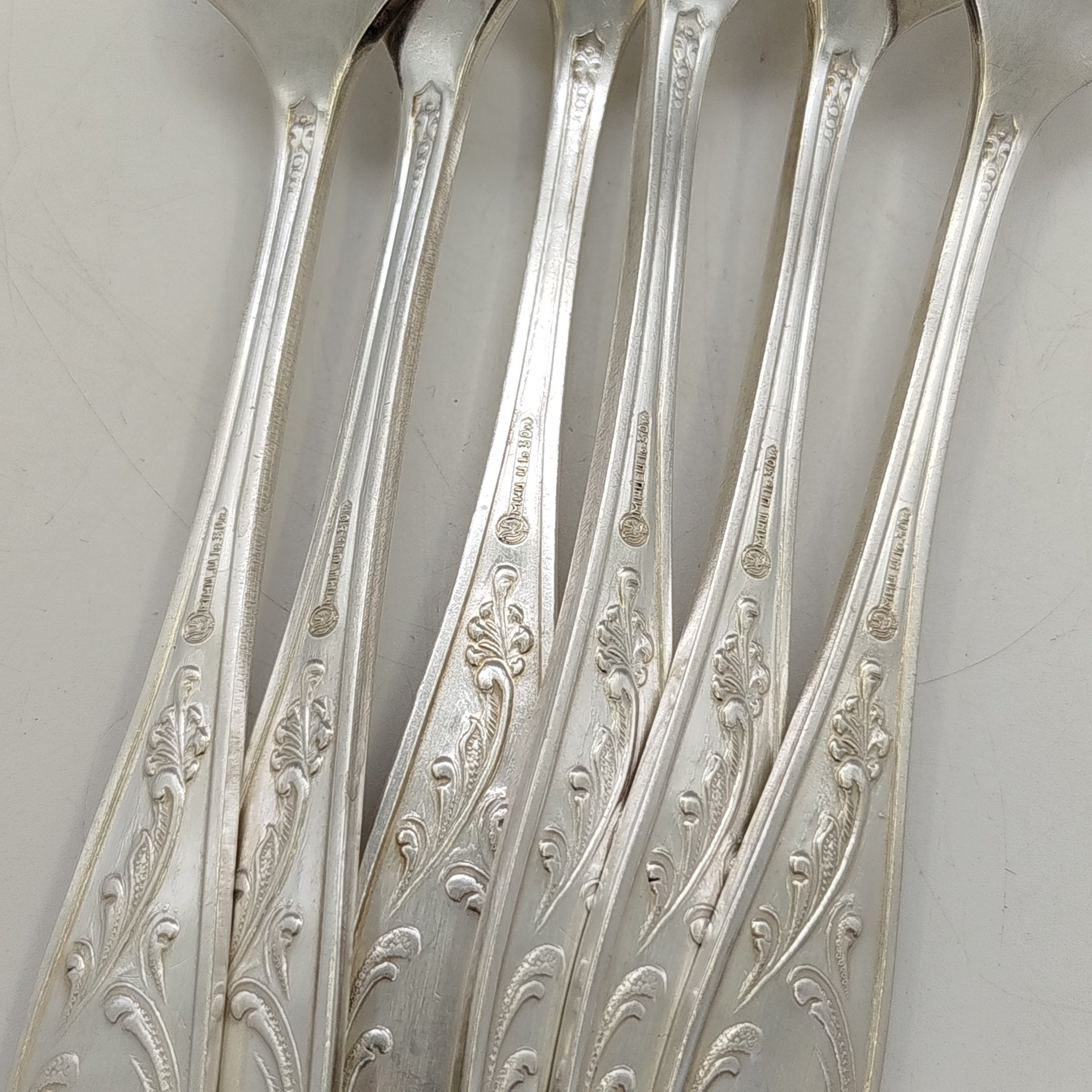 Набор из шести десертных вилок "Пламя"