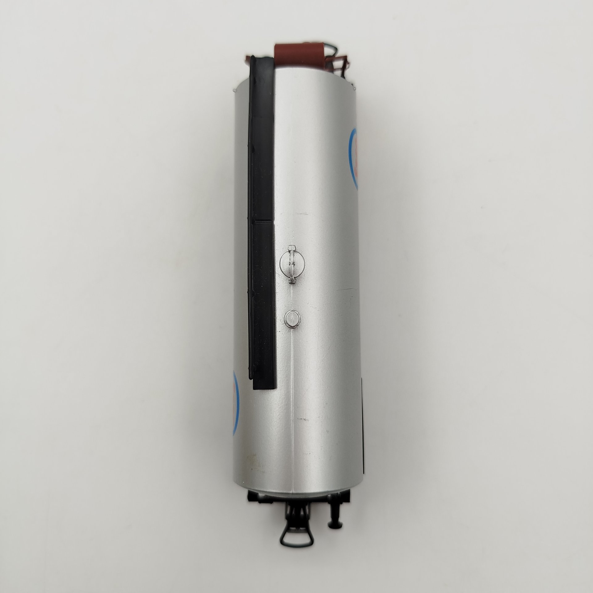 Модель железнодорожного вагона-цистерны "Esso", в оригинальной коробке, пластик, картон, Piko, ГДР, 1970-1990 гг.