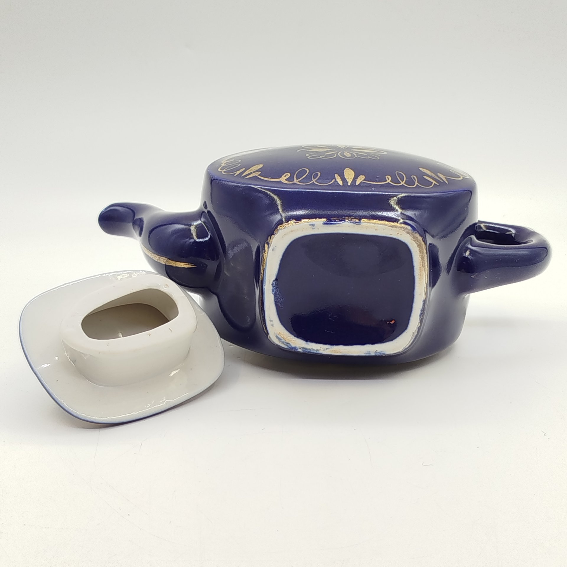 Чайник заварочный с цветочным декором