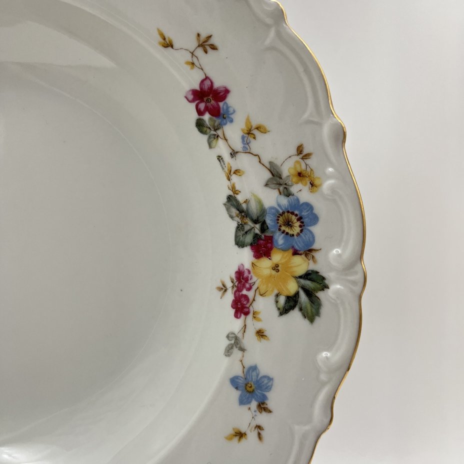 Набор из 5-ти суповых тарелок с цветочным декором и рельефным бортом