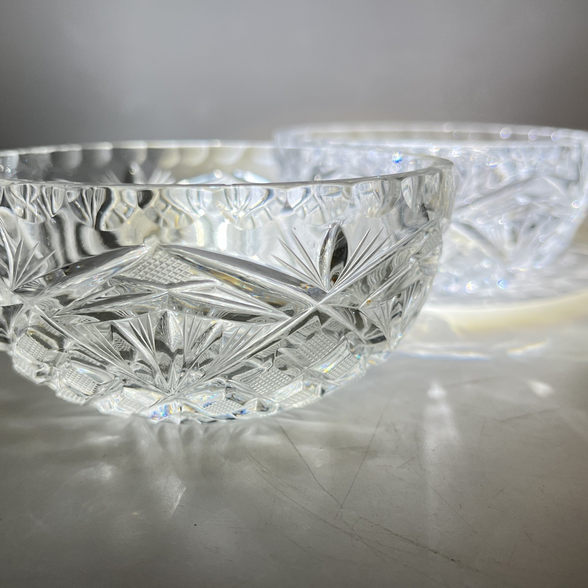 Две розетки с резным геометрическим декором, хрусталь, алмазная грань, СССР, 1970-1990 гг.