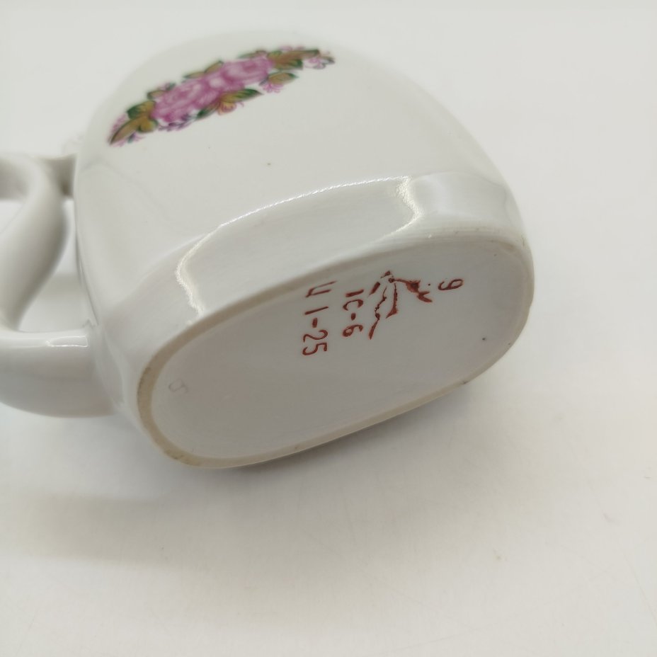 Бюветница (поильник) с растительным декором, фарфор, деколь, золочение, Городницкий фарфоровый завод, СССР, 1970-1991 гг.