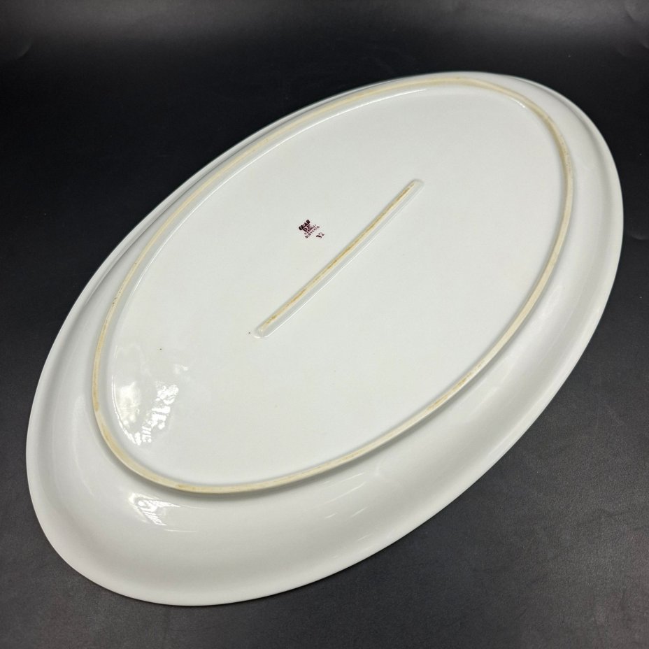 Блюдо овальное с цветочным декором в розово-зеленой гамме, фарфор, печать, Epiag Royal Czechoslovakia, Чехословакия, 1970-1990 гг.