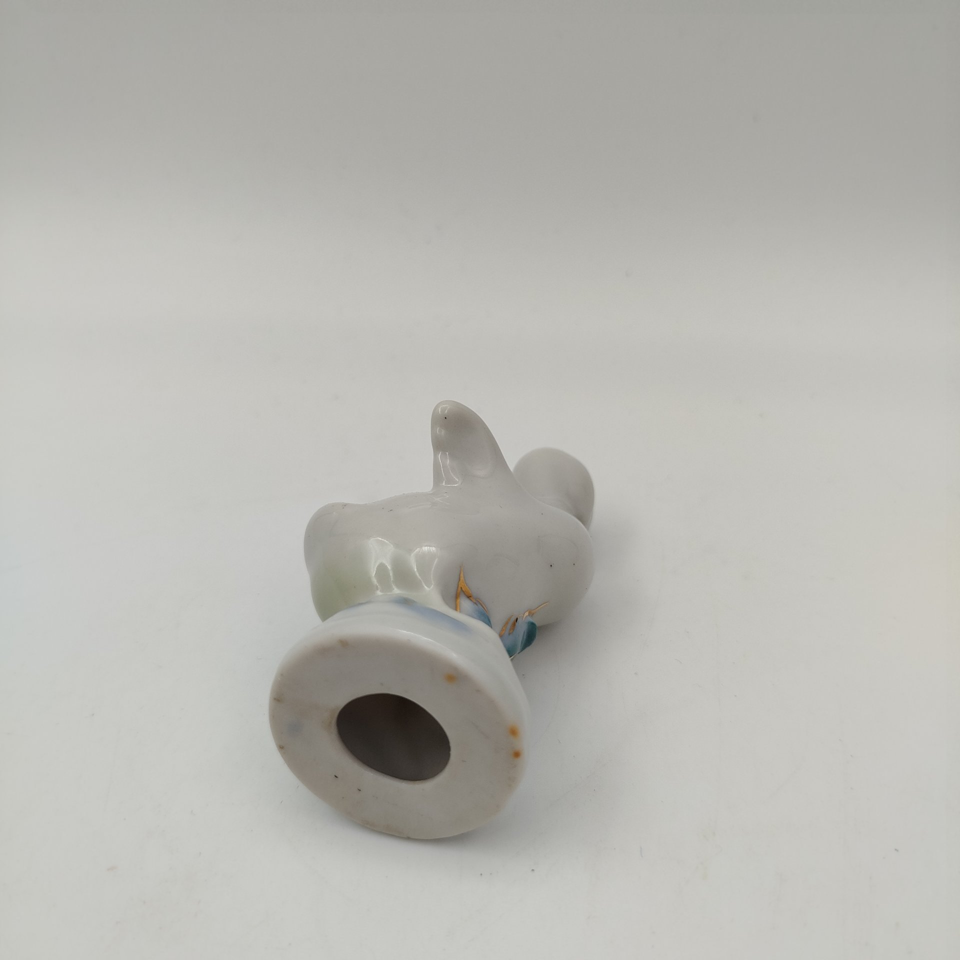 Статуэтка  "Утёнок", скульптор Н. И. Бессарабова